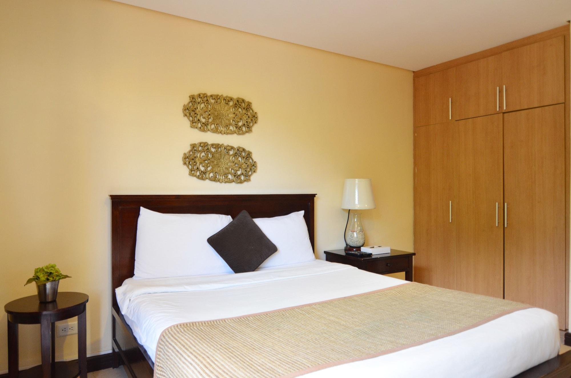 Crosswinds Resort Suites Tagaytay City Екстер'єр фото