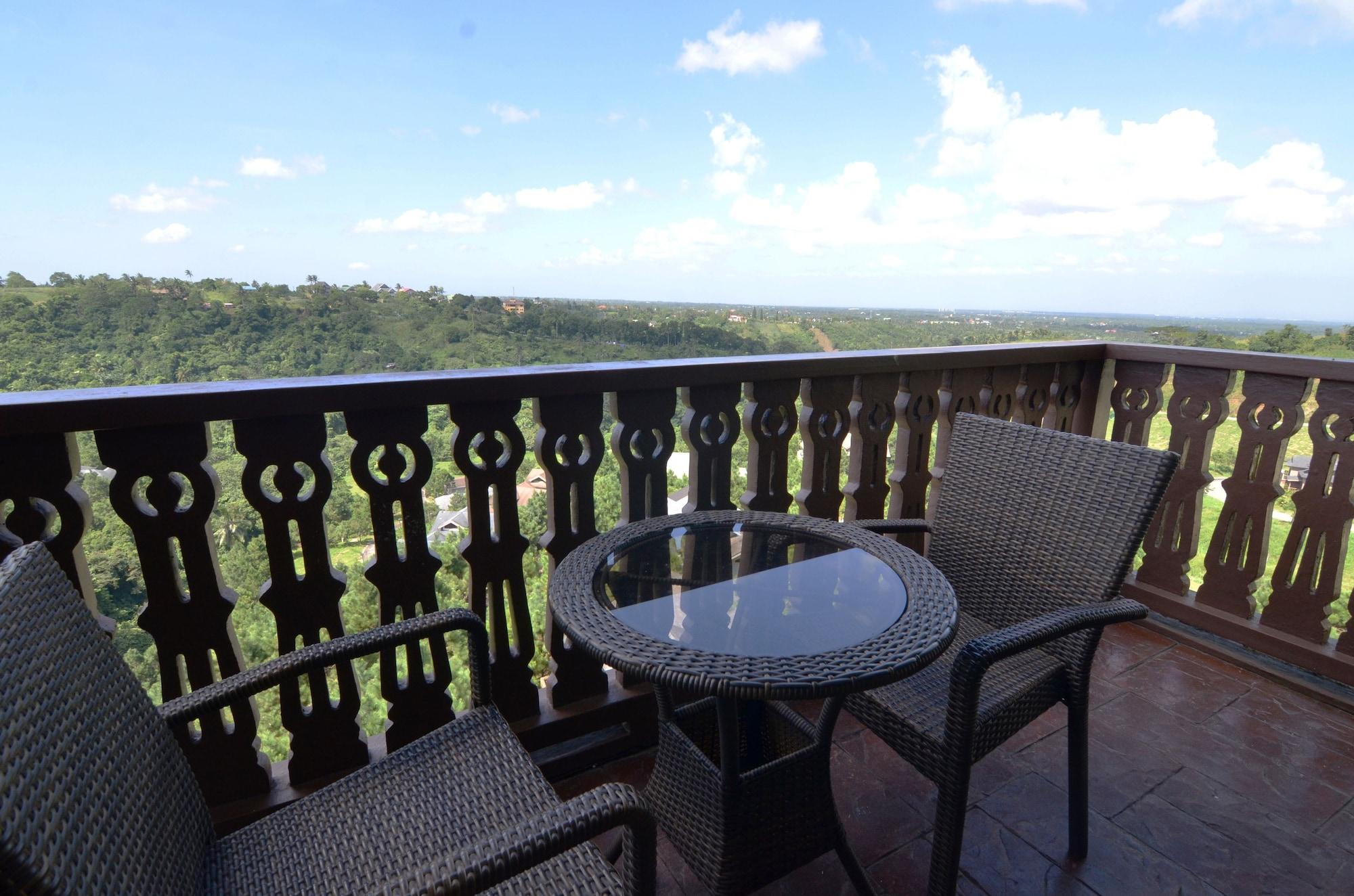 Crosswinds Resort Suites Tagaytay City Екстер'єр фото